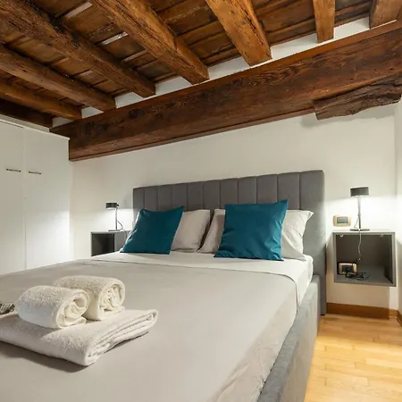 Dimora Storica Uffizi & Ponte Vecchio Apartmán Florencie